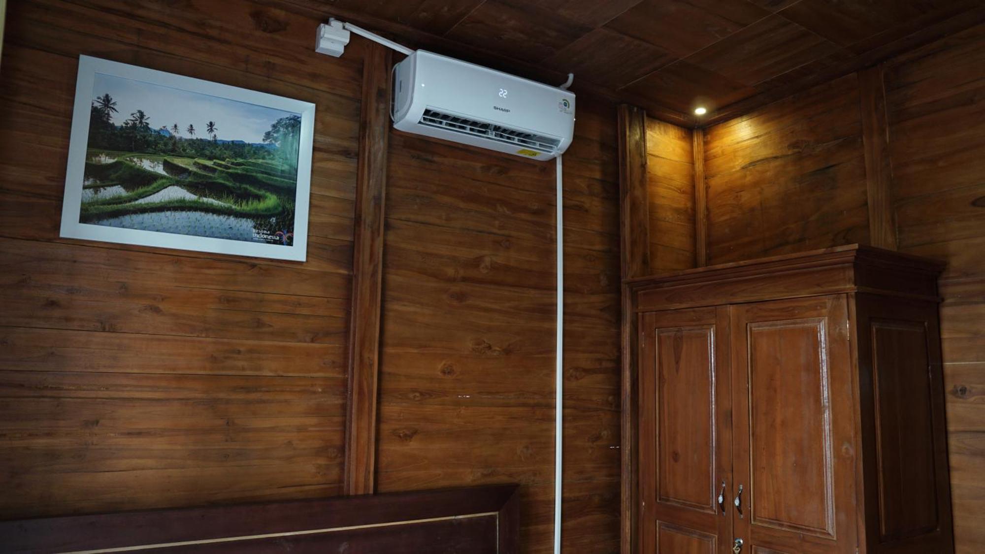 Grand Raka Homestay Lovina  Ngoại thất bức ảnh