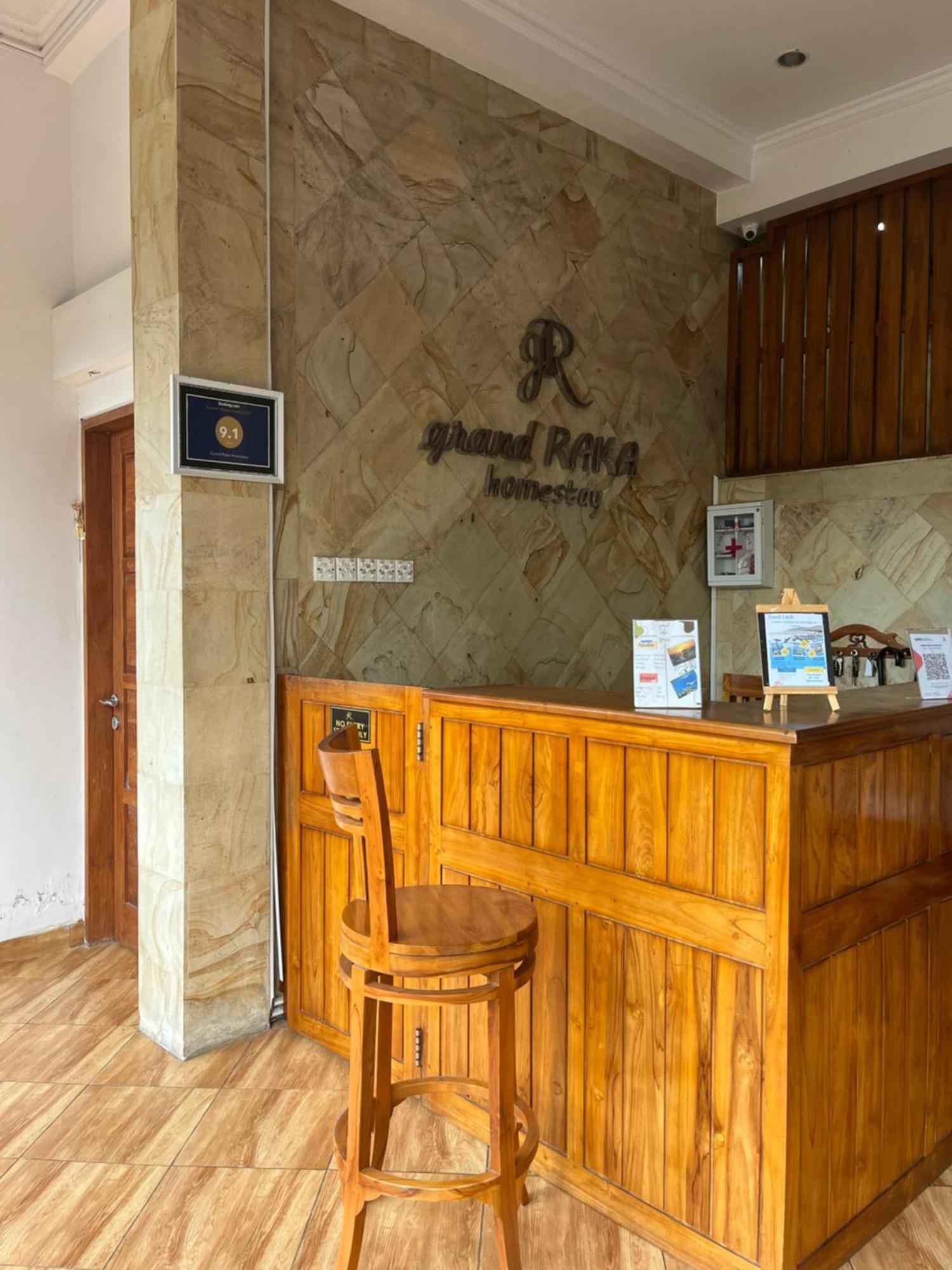 Grand Raka Homestay Lovina  Ngoại thất bức ảnh
